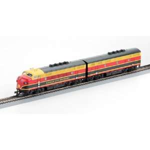  HO RTR F59PHI, Metrolink #878 Toys & Games