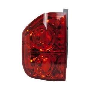  Sherman CCC2930190 2 Right Tail Lamp Assembly 2003 2005 