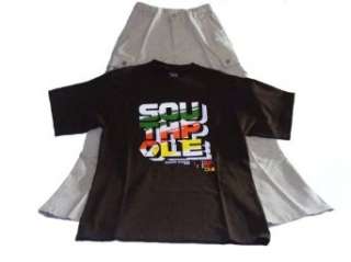     Southpole T shirt; Arizona Khaki Pants   Size L, 14 Clothing