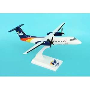  Skymarks Liat DASH 8 300 1/100