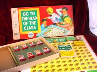 Vintage 1967 GO TO THE HEAD OF THE CLASS Militon Bradley BOARD GAME 