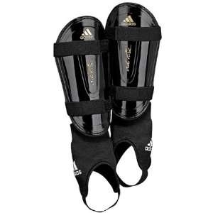  adidas adiPure Chromed Shin Guard (Black) Sports 