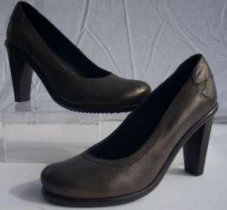 Donald Pliner Womens Shoes USHI Metallic Round Toe Pumps 6 B  
