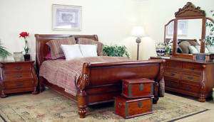 Queen Size Sleigh Bed Set  