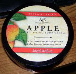 Asquith & Somerset Apple Mosturising Body Cream  
