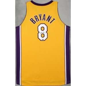  Autographed Kobe Bryant Uniform   Authentic   Autographed 