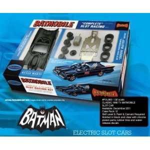    Polar Lights 1/32 1966 TV Batmobile Slot Car Kit Toys & Games