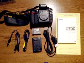 YES  Nikon D700 12.1 MP Digital SLR Camera   Black (Body 