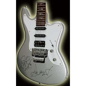  Aerosmith Steve Tyler Signed AEROSMITH Guitar & Exact 