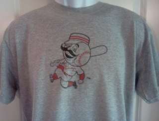 Cincinnati REDS 1950s Throwback Logo T Shirt X Large  