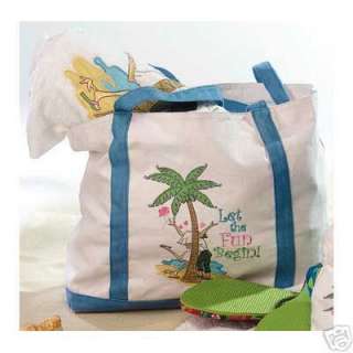 This stylish beach bag, with two handle straps for easy carrying, is a 
