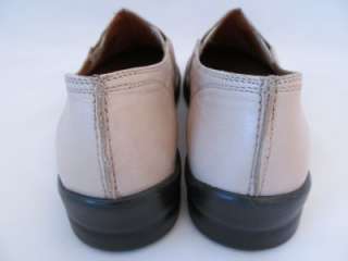Birkenstock Footprints Beige Leather Loafers sz 6 / 37  