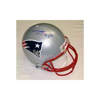  Tom Brady Autographed New England Patriots Riddell 