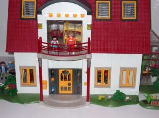 PLAYMOBIL SUBURBAN HOUSE 4279 & CONSERVATORY EXTENSION 4281  