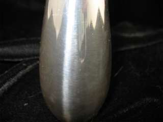 Up for your bidding consideration is this Royal Selangor pewter bud 