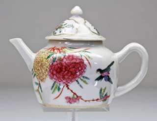 wonderful antique 19thC Chinese porcelain teapot BIRD & FlOWERS 