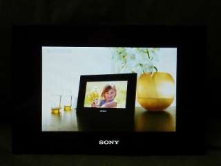 Sony DPF D95 9 inch LED Black Digital Photo S Frame  WORKS  missing 