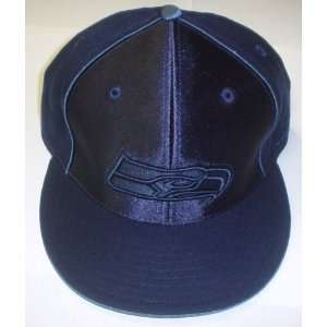   Seahawks Fashion Fitted Reebok Hat Size 6 7/8