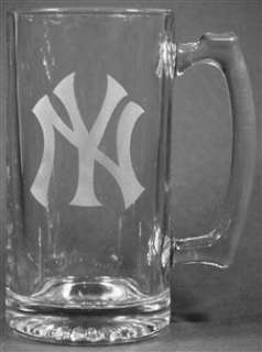   MLB New York Yankees Etched / Engraved Glass Beer Mug 25oz  