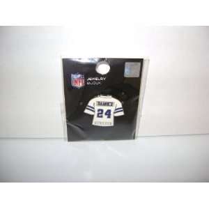  Dallas Cowboys Cloisonne Pin w/Jewelry Card Marion Barber 