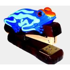   School Frog (Toad) School Desk Paper Stapler   Blue