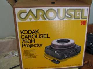 KODAK CAROUSEL 750H Slide Projector W/BOX Mint Condition REMOTE 1977 