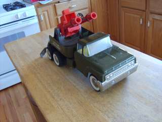 STRUCTO LATE 60S ROCKET LAUNCHER ARMY TRUCK   NO ROCKETS  