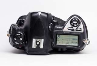 Nikon D2X 12.4 MP Digital SLR Camera Body Only with Box 018208902415 