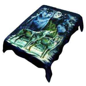   Wolves Heavy Weight 3.2kg (7lbs) Acrylic Mink Blanket