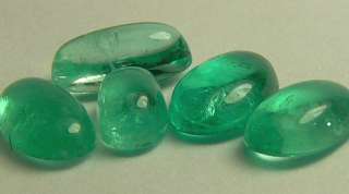 06 cts Natural Colombian Emerald Cabochon  