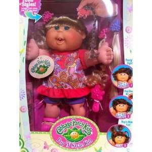 Pop N Style Cabbage Patch Kids Doll   Blonde Hair & Green Eyes in 