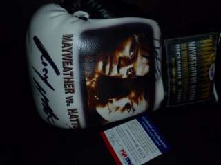 Floyd Mayweather Signed Boxing Glove with RIcky Hatton PSA/DNA Super 