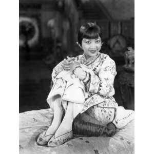  Chinatown Charlie, Anna May Wong, 1928 Premium Poster 