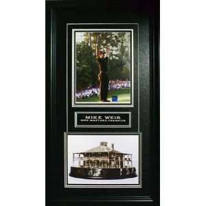 Mike Weir 8 x 10 With Etched Mat and Masters Trophy Photo