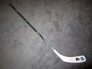   Philadelphia Flyers 2012 WINTER CLASSIC SIGNED Hockey Stick COA  
