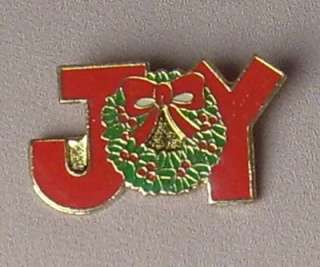 Xmas Vtg Red & Green Inlaid Enamel JOY Wreath Ribbon Brooch