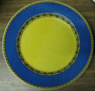 Furio Blue Rim Yellow Center smooth Dinner Plate nice  