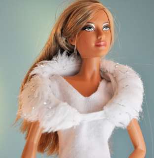 Barbie Doll Vintage Faux Fur Stole White & Silver Tinsel  