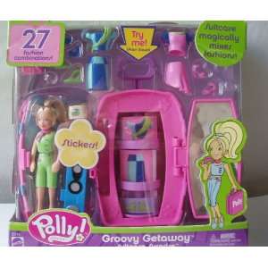  Polly Pocket Groovy Getaway Suitcase Surprise 2003 pink 