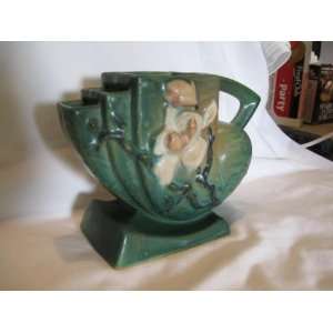 Roseville Pottery Magnolia Flower Arranger #182.5