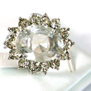   Lady White Sun Flower Gemstone 18K GP Diamante Zircon CZ Ring Jewelry