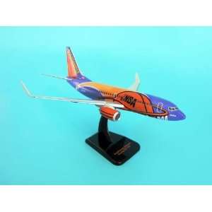    Hogan Southwest 737 700 Slam Dunk One Model Plane 